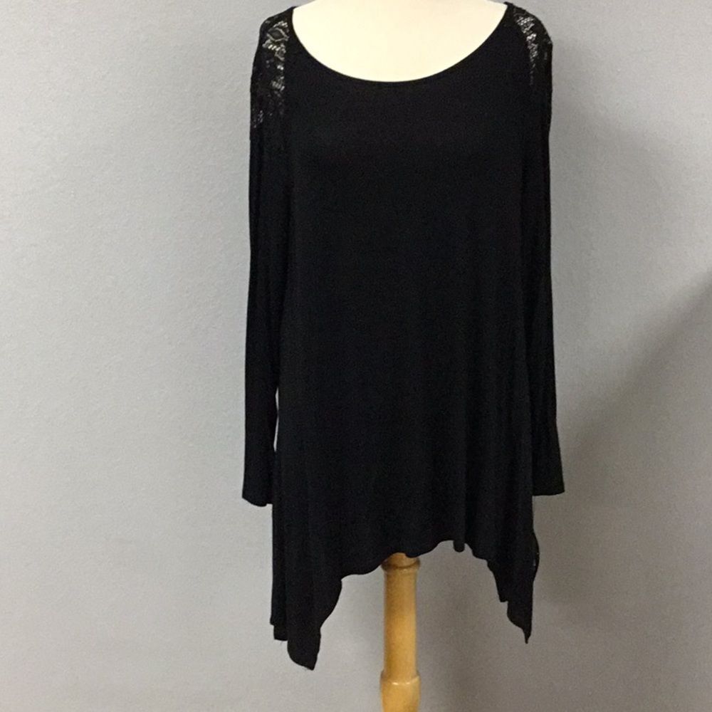 Apt 9 Women’s Black Tunic Top Lace Size XL New‎